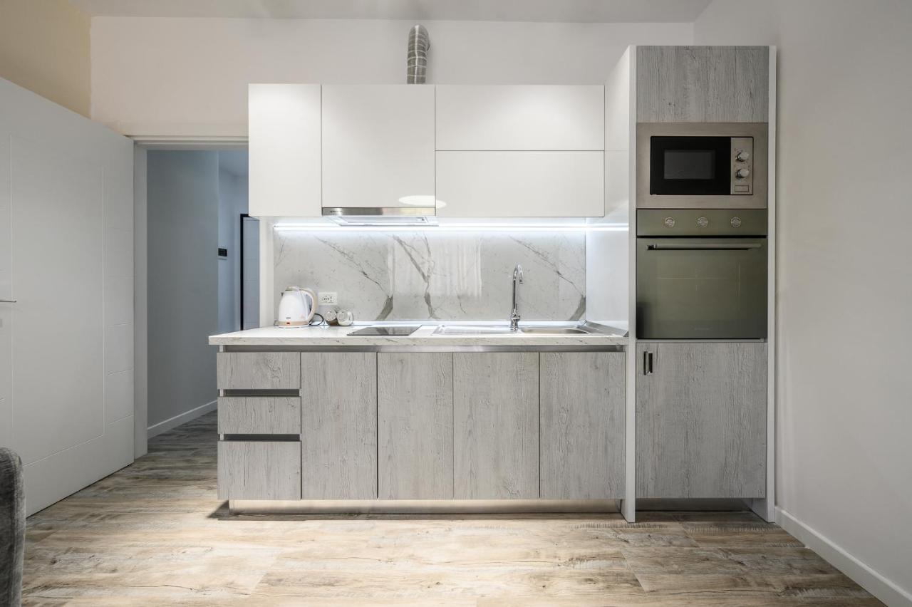 Miku Apartment-City Walk 1Bd Stylish Apartment تيرانا المظهر الخارجي الصورة